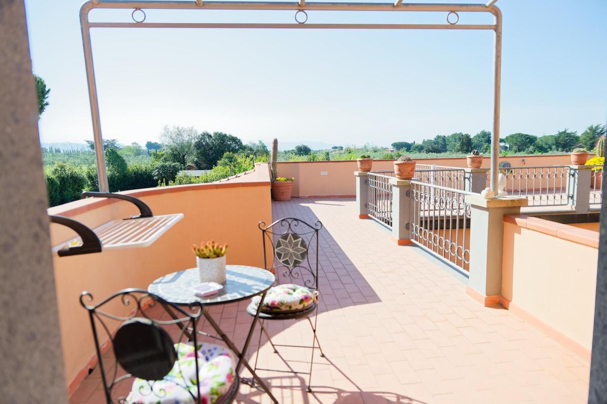 Villa Mandrioli Cecina  Exterior photo