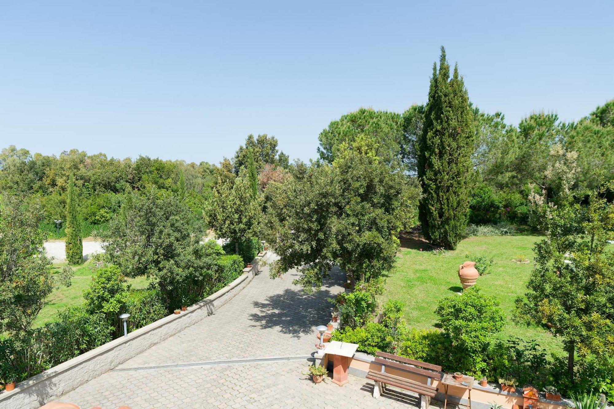 Villa Mandrioli Cecina  Exterior photo